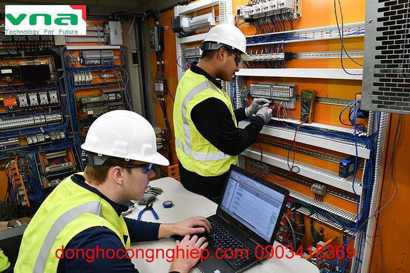 Electrical control system connection service